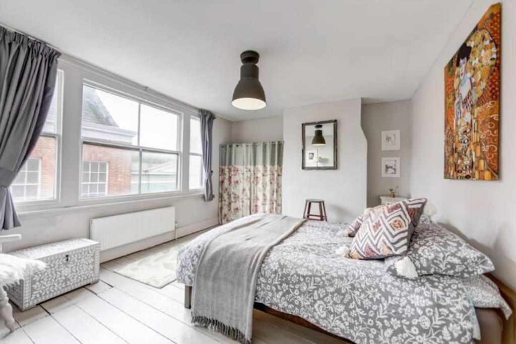 Appartamento Heart Of The Beautiful Old Town Hastings Esterno foto
